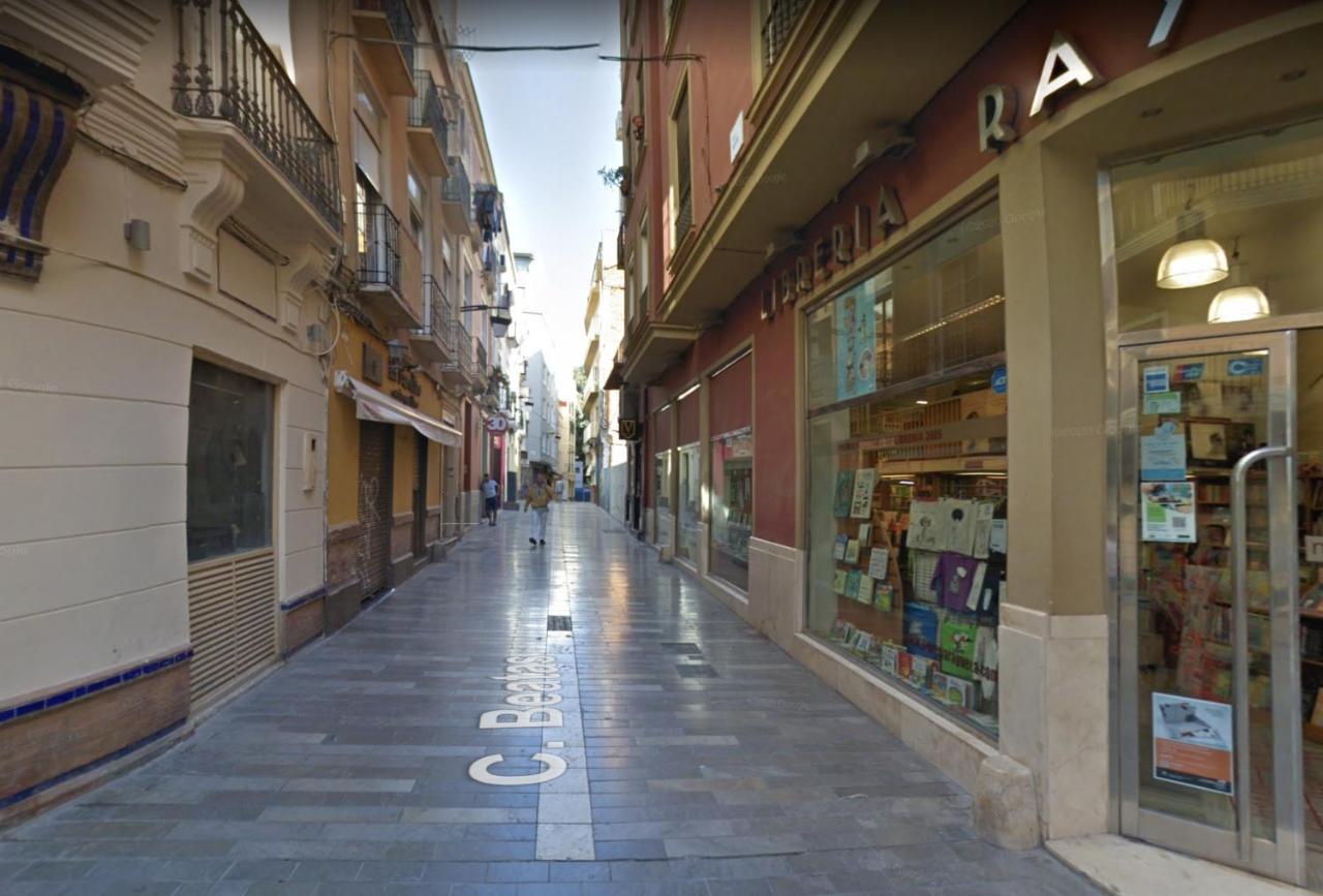 Holidays2Malaga Beatas & Balcon ภายนอก รูปภาพ