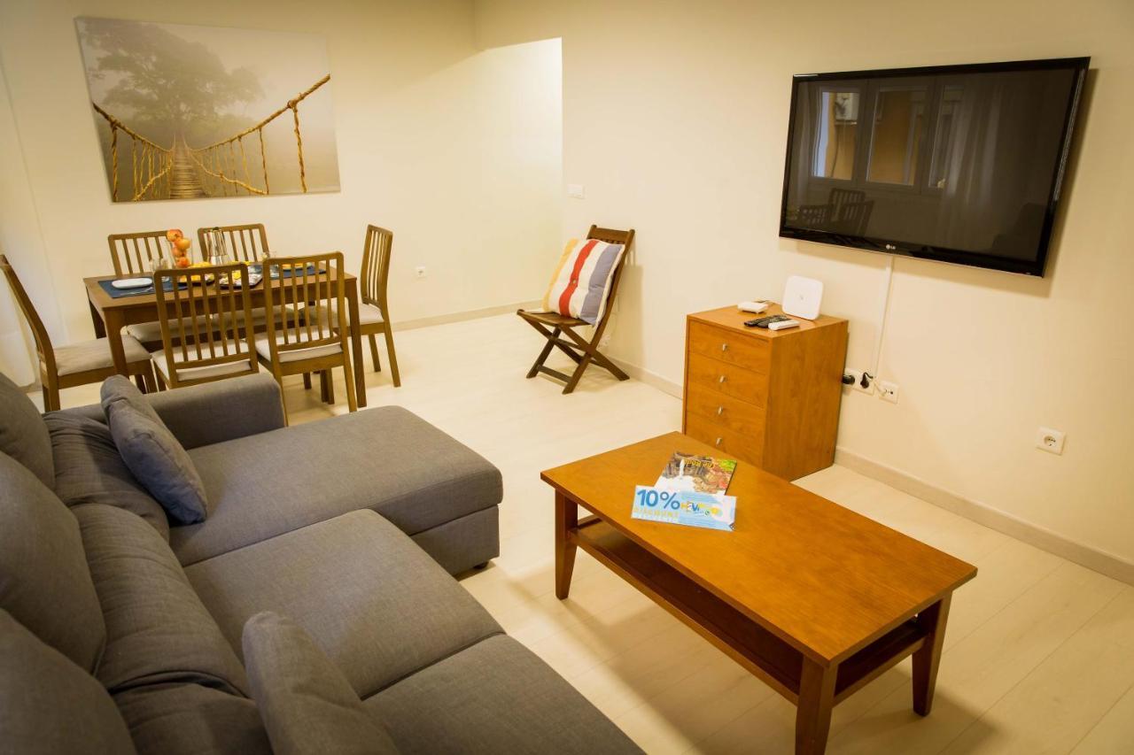 Holidays2Malaga Beatas & Balcon ภายนอก รูปภาพ
