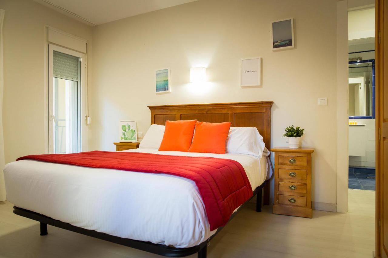 Holidays2Malaga Beatas & Balcon ภายนอก รูปภาพ