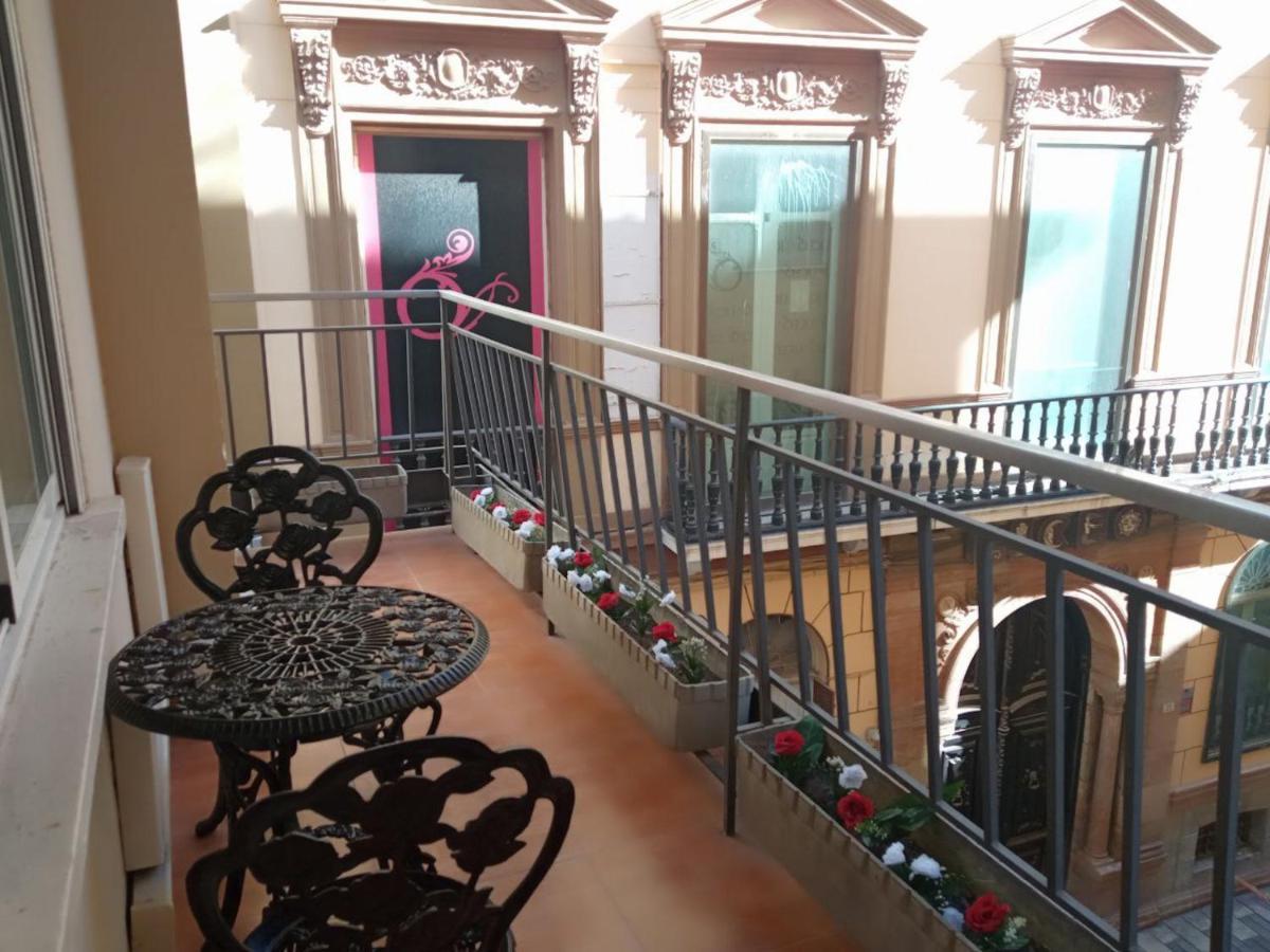 Holidays2Malaga Beatas & Balcon ภายนอก รูปภาพ